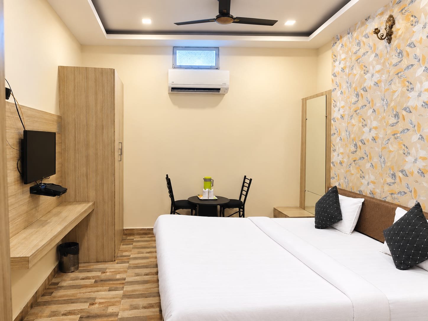 Standard Room - Hotel Atlas Palace Ujjain