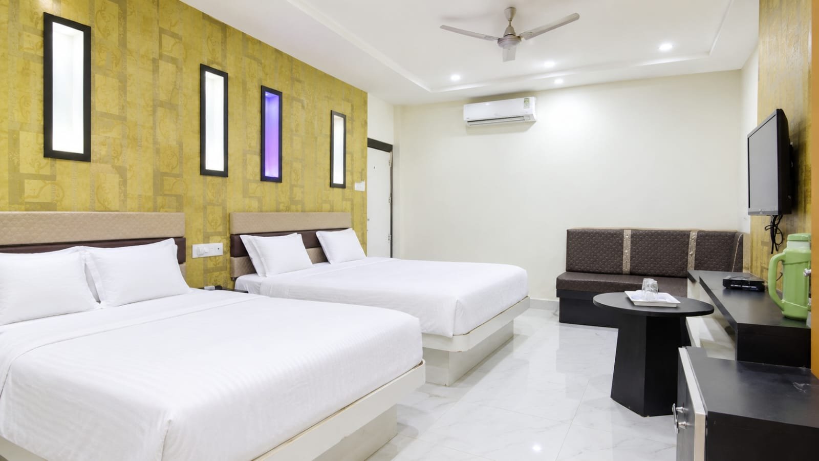 Family Room - Hotel Atlas Palace Ujjain
